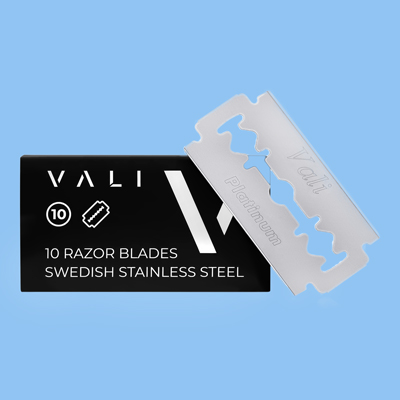 vali double edge razor blades on blue background